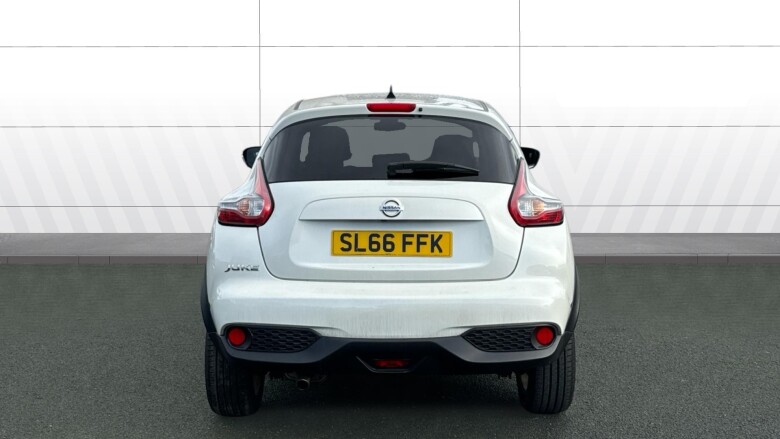 Nissan Juke 1.2 DiG-T N-Connecta 5dr Petrol Hatchback